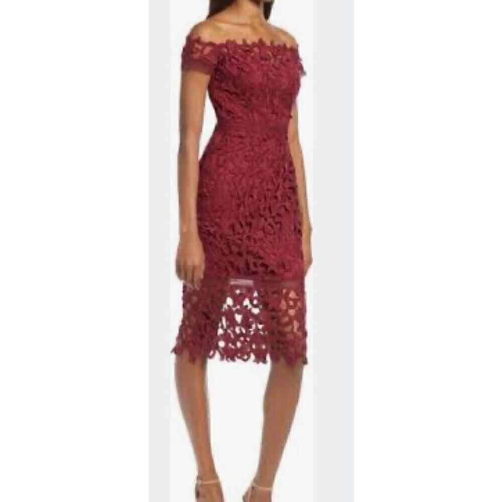 Chi Chi DREAM DATE OFF SHOULDER CROCHET LACE MIDI DRESS in Red NWT Size 8